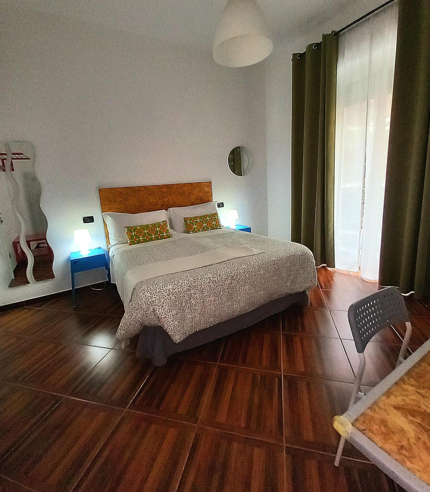 Bed and Breakfast Your Bed Napoli Екстер'єр фото