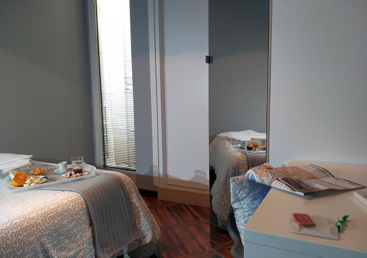 Bed and Breakfast Your Bed Napoli Екстер'єр фото